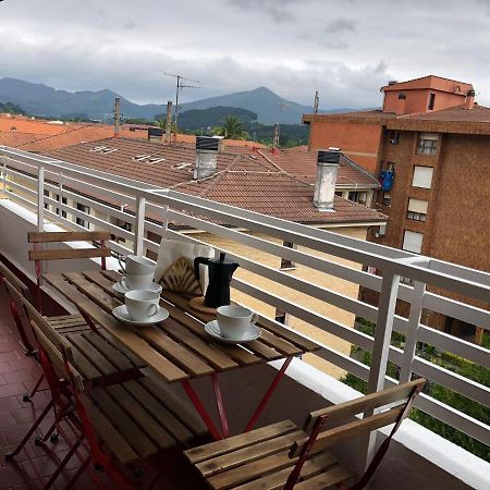 Piso Centrico Y Tranquilo En Gernika Apartman Kültér fotó