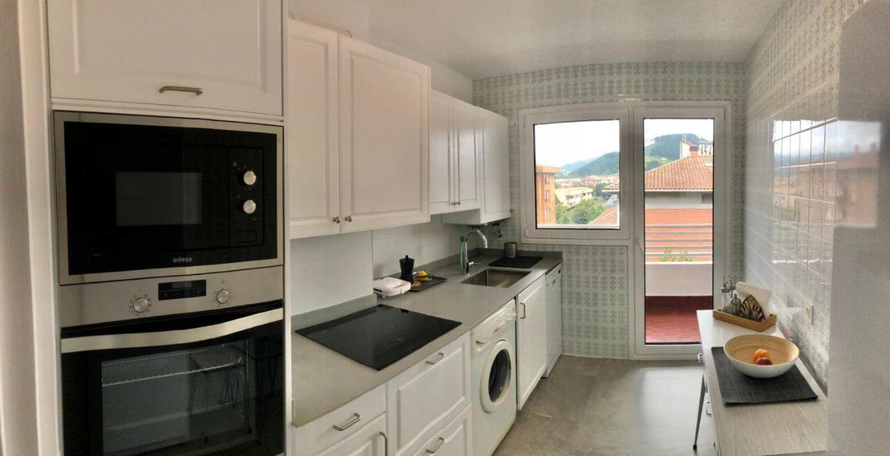 Piso Centrico Y Tranquilo En Gernika Apartman Kültér fotó